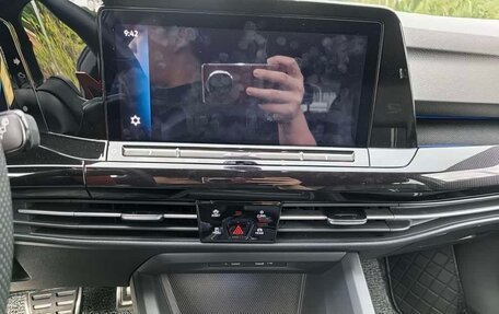 Volkswagen Golf VIII, 2022 год, 1 600 044 рублей, 11 фотография