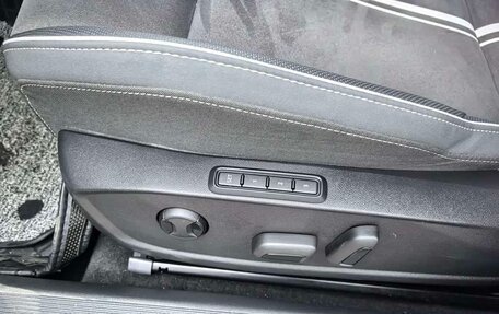 Volkswagen Golf VIII, 2022 год, 1 600 044 рублей, 14 фотография