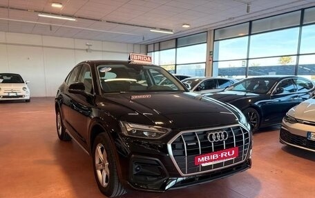 Audi Q5, 2022 год, 5 240 000 рублей, 3 фотография