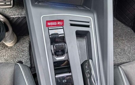 Volkswagen Golf VIII, 2022 год, 1 600 044 рублей, 15 фотография