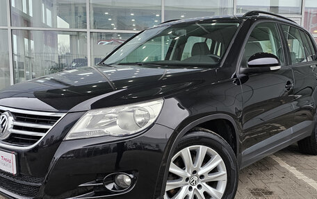 Volkswagen Tiguan I, 2010 год, 1 089 000 рублей, 1 фотография