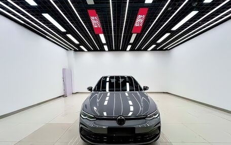 Volkswagen Golf VIII, 2022 год, 2 150 000 рублей, 2 фотография