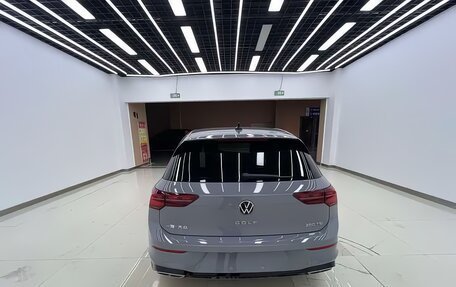 Volkswagen Golf VIII, 2022 год, 2 150 000 рублей, 5 фотография