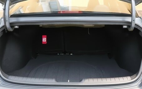 Hyundai Elantra, 2025 год, 2 500 000 рублей, 39 фотография