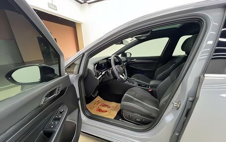 Volkswagen Golf VIII, 2022 год, 2 150 000 рублей, 8 фотография