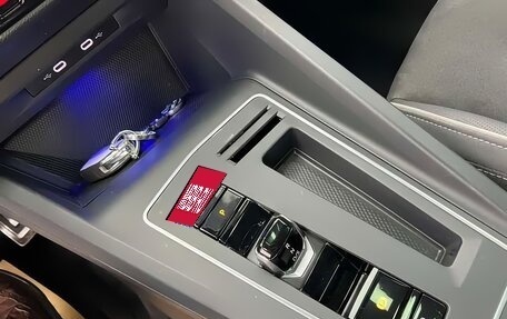 Volkswagen Golf VIII, 2022 год, 2 150 000 рублей, 15 фотография