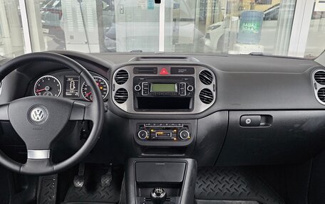 Volkswagen Tiguan I, 2010 год, 1 089 000 рублей, 7 фотография