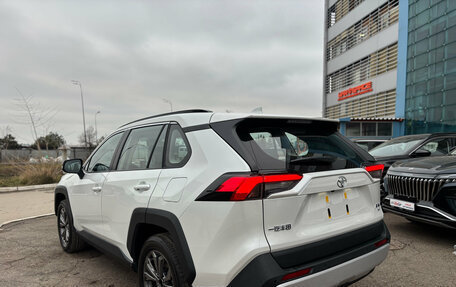 Toyota RAV4, 2025 год, 4 060 000 рублей, 2 фотография