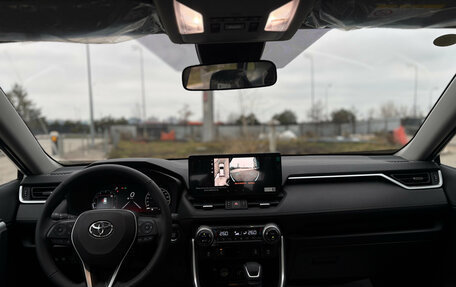 Toyota RAV4, 2025 год, 4 060 000 рублей, 17 фотография