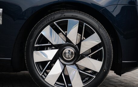 Rolls-Royce Cullinan, 2025 год, 66 800 000 рублей, 7 фотография