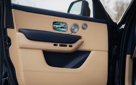 Rolls-Royce Cullinan, 2025 год, 66 800 000 рублей, 9 фотография