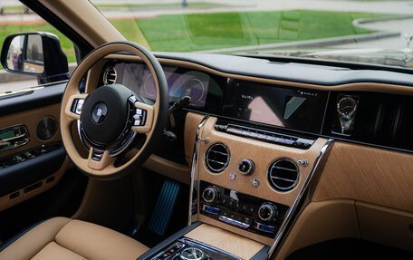 Rolls-Royce Cullinan, 2025 год, 66 800 000 рублей, 12 фотография