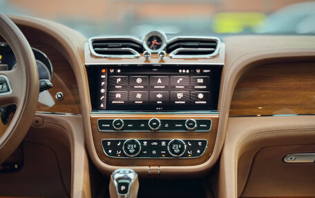 Bentley Bentayga I, 2021 год, 19 000 000 рублей, 14 фотография