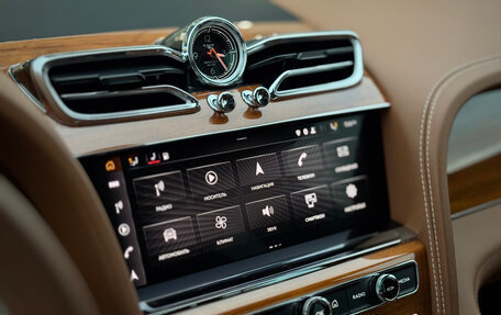 Bentley Bentayga I, 2021 год, 19 000 000 рублей, 17 фотография