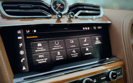 Bentley Bentayga I, 2021 год, 19 000 000 рублей, 29 фотография