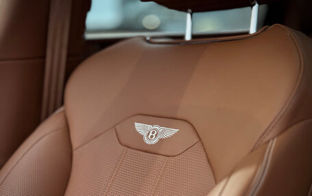 Bentley Bentayga I, 2021 год, 19 000 000 рублей, 23 фотография