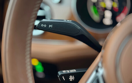 Bentley Bentayga I, 2021 год, 19 000 000 рублей, 25 фотография