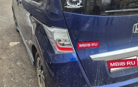 Honda Freed I, 2011 год, 1 350 000 рублей, 6 фотография