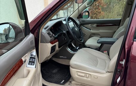 Toyota Land Cruiser Prado 120 рестайлинг, 2007 год, 2 500 000 рублей, 12 фотография