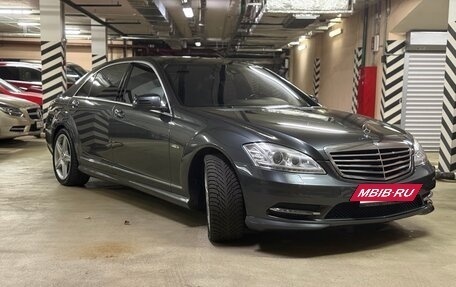 Mercedes-Benz S-Класс, 2011 год, 3 999 999 рублей, 2 фотография