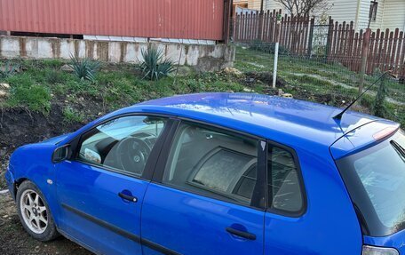 Volkswagen Polo IV рестайлинг, 2001 год, 200 000 рублей, 3 фотография