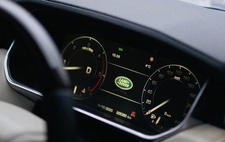 Land Rover Range Rover IV рестайлинг, 2013 год, 2 800 000 рублей, 8 фотография