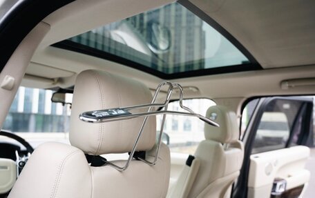 Land Rover Range Rover IV рестайлинг, 2013 год, 2 800 000 рублей, 10 фотография