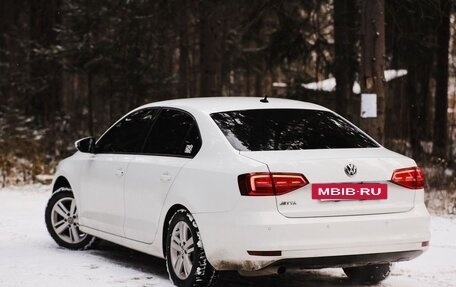 Volkswagen Jetta VI, 2016 год, 1 200 000 рублей, 3 фотография