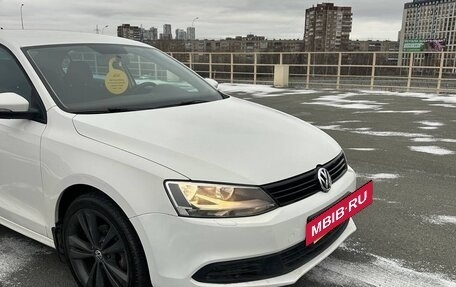 Volkswagen Jetta VI, 2013 год, 1 069 000 рублей, 4 фотография