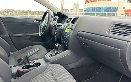 Volkswagen Jetta VI, 2013 год, 1 069 000 рублей, 18 фотография