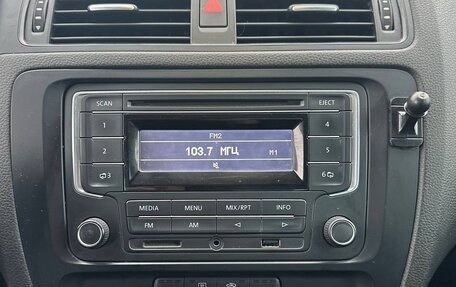 Volkswagen Jetta VI, 2013 год, 1 069 000 рублей, 16 фотография