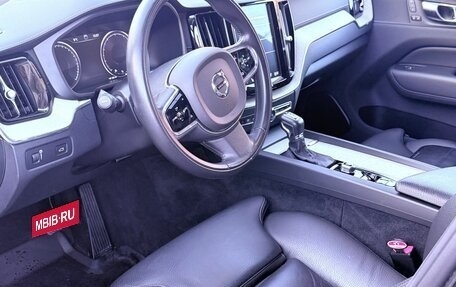 Volvo XC60 II, 2020 год, 4 300 000 рублей, 10 фотография