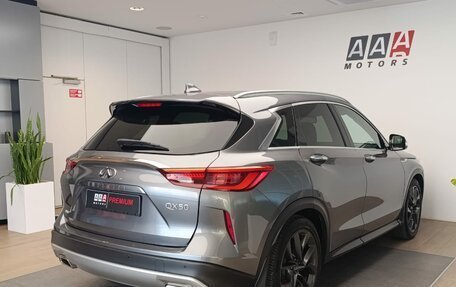 Infiniti QX50 II, 2018 год, 2 650 000 рублей, 7 фотография