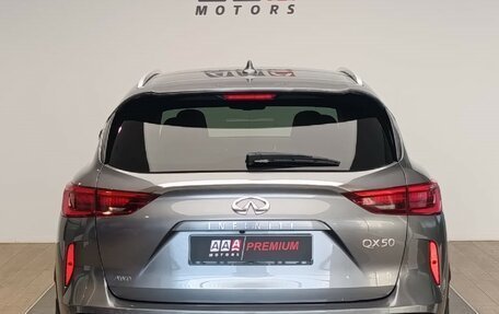 Infiniti QX50 II, 2018 год, 2 650 000 рублей, 5 фотография