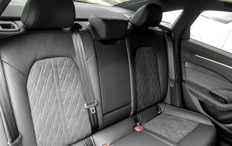 Audi A6, 2025 год, 8 300 000 рублей, 4 фотография