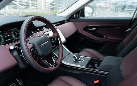 Land Rover Range Rover Evoque II, 2025 год, 6 990 500 рублей, 12 фотография