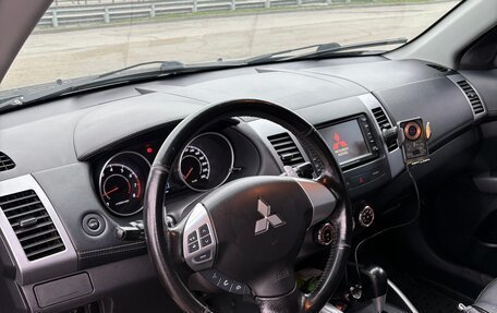 Mitsubishi Outlander III рестайлинг 3, 2012 год, 1 180 000 рублей, 11 фотография