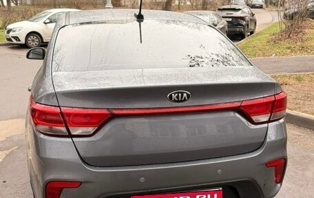 KIA Rio IV, 2018 год, 850 000 рублей, 7 фотография