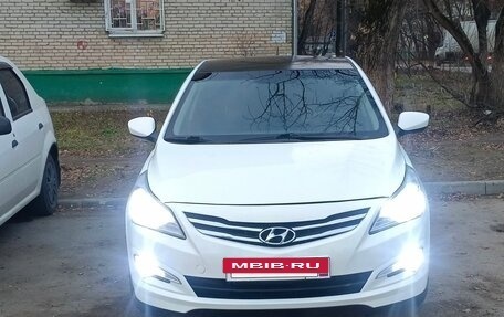 Hyundai Solaris II рестайлинг, 2016 год, 716 000 рублей, 3 фотография