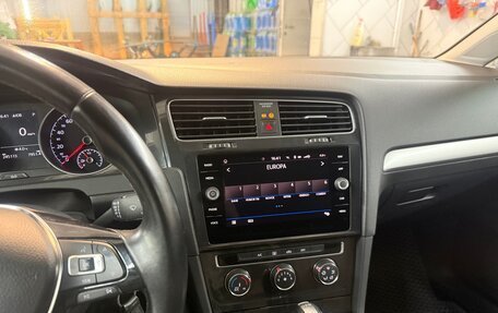 Volkswagen Golf VII, 2019 год, 1 580 000 рублей, 5 фотография