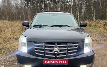 Cadillac Escalade III, 2007 год, 1 000 000 рублей, 2 фотография
