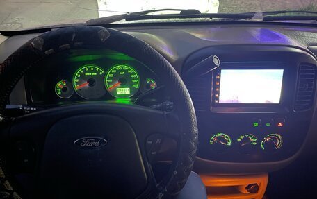 Ford Maverick, 2003 год, 400 000 рублей, 8 фотография