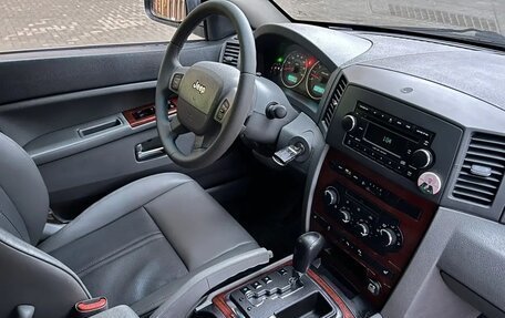Jeep Grand Cherokee, 2005 год, 1 040 000 рублей, 17 фотография