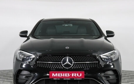 Mercedes-Benz E-Класс, 2021 год, 6 177 000 рублей, 2 фотография