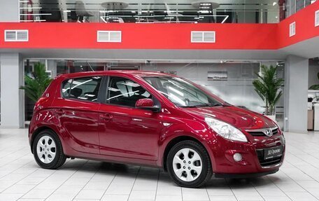 Hyundai i20 IB рестайлинг, 2010 год, 699 000 рублей, 2 фотография