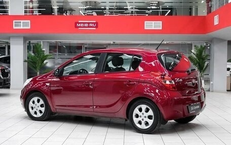 Hyundai i20 IB рестайлинг, 2010 год, 699 000 рублей, 3 фотография