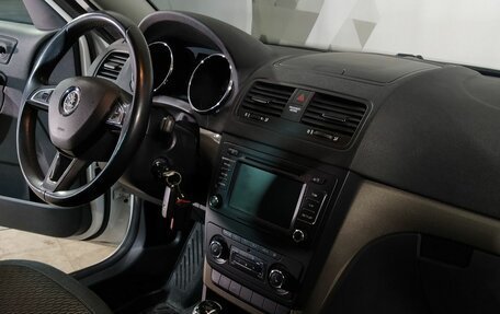 Skoda Yeti I рестайлинг, 2014 год, 1 139 000 рублей, 16 фотография