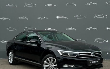 Volkswagen Passat B8 рестайлинг, 2019 год, 2 465 200 рублей, 3 фотография