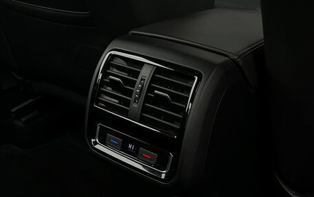 Volkswagen Passat B8 рестайлинг, 2019 год, 2 465 200 рублей, 11 фотография