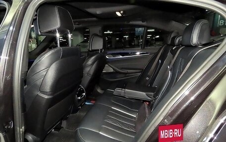 BMW 5 серия, 2022 год, 5 390 000 рублей, 15 фотография